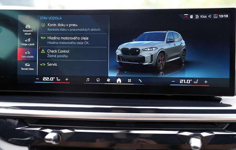 BMW X5 M60i xDrive/AT9/21/530 PS - fotka 39 z 45