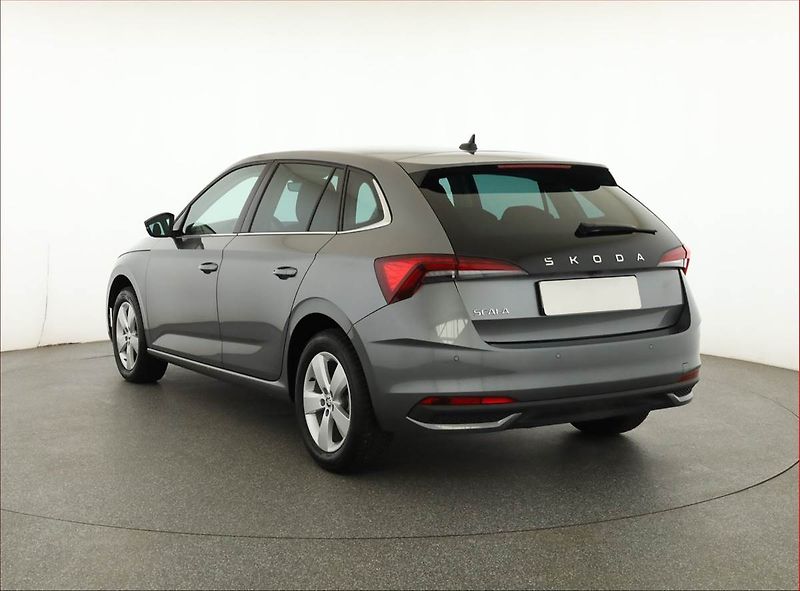 Škoda Scala (2025) Top Selection 1.0 TSI - fotka 4 z 21