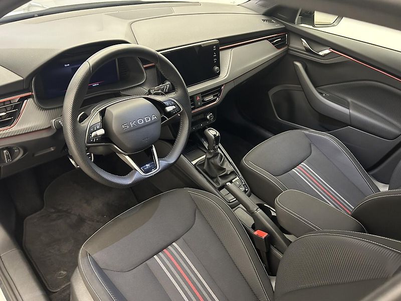 Škoda Scala 1.5 TSI Monte Carlo - fotka 6 z 24