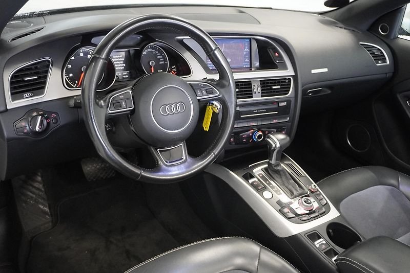 Audi A5 2.0 TFSI 155kW QUATTRO KABIRO - fotka 15 z 30