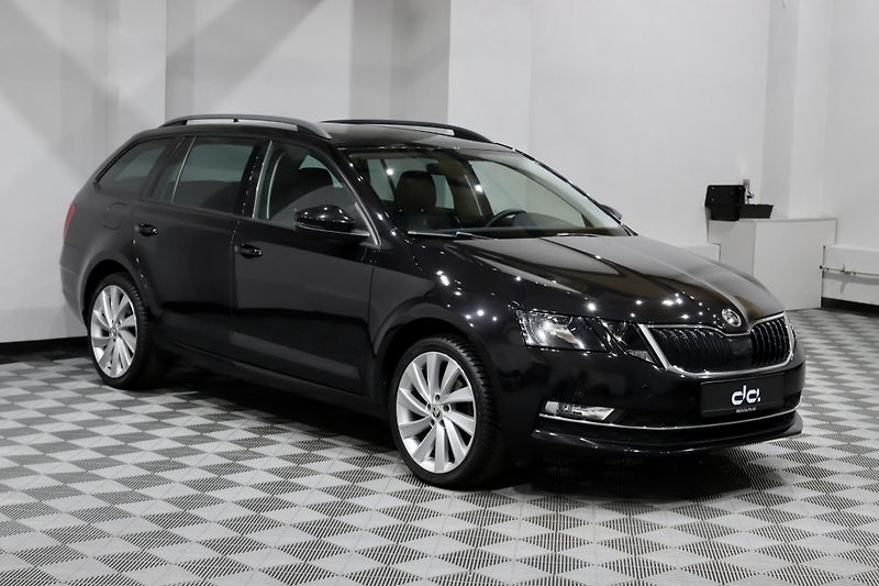 Škoda Octavia 3 FL Combi 1.4 TSI 110 kW - fotka 2 z 37