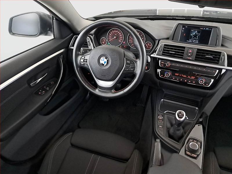 BMW Řada 4 (2019) 420i, Serv.kniha, Tempomat - fotka 7 z 17