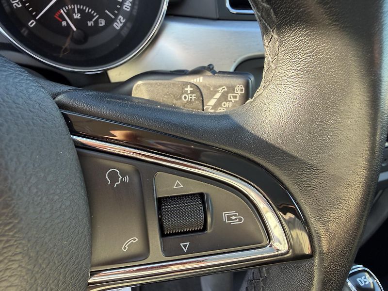 Škoda Superb (2014) 2,0TDI 125kW DSG ELEGANCE - fotka 52 z 81