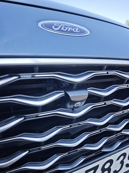 Ford S-MAX (2020) 2,0 TDCi 140kW, VIGNALE  8AUT - fotka 40 z 46