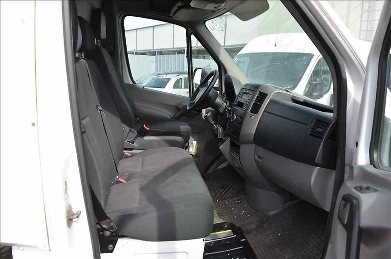 Mercedes-Benz Sprinter (2015) VALNÍK+PLACHTA - fotka 18 z 23