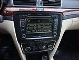 Škoda Superb (2011) 2.0 TDI, Navi, Xenony - náhled 12
