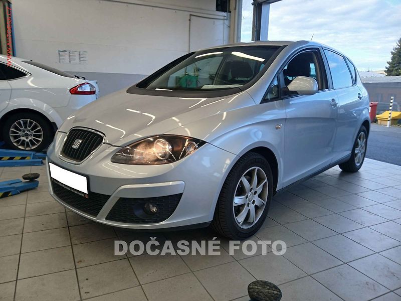 Seat Altea (2010) 1.4TSI, servis.kniha, AC - fotka 1 z 3