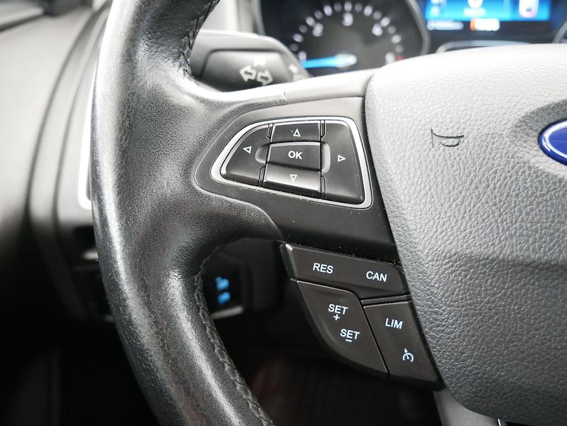 Ford Focus - fotka 15 z 24