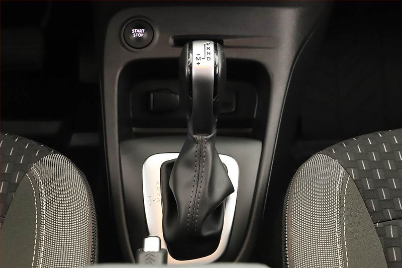 Renault Captur (2018) 1.2 TCe, Automat, Serv.kniha - fotka 10 z 14