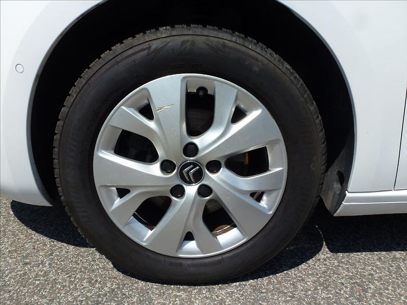 Citroën C4 Picasso 1,2 PureTech 130 S&S MAN6 NAVI - fotka 43 z 56