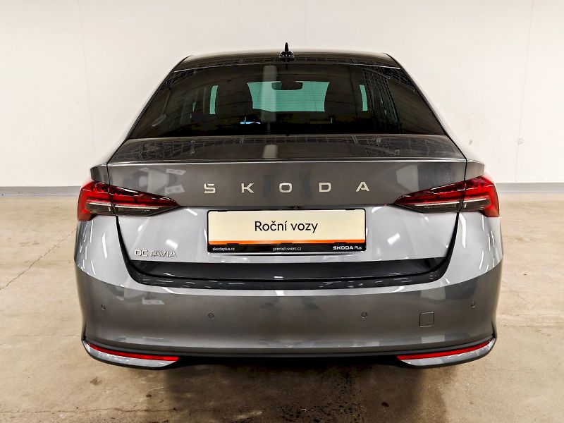 Škoda Octavia (2025) 1.5 TSI 110 kW Exclusive Selec - fotka 28 z 31