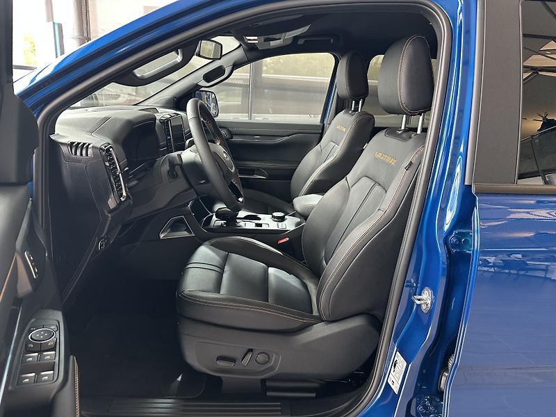 Ford Ranger Wildtrak 2.3 EB 279k PHEV aut - fotka 13 z 36