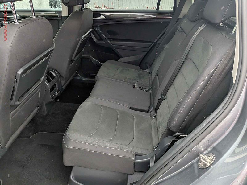 Volkswagen Tiguan (2020) 2.0 TSi 4x4, Highline, DSG - fotka 10 z 16