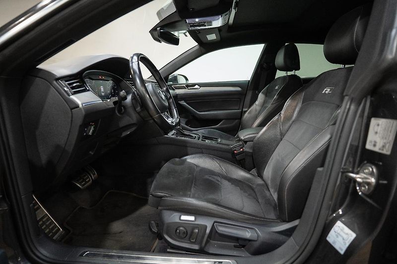 Volkswagen Arteon 2.0 TDI R-Line 140 kW - fotka 7 z 34