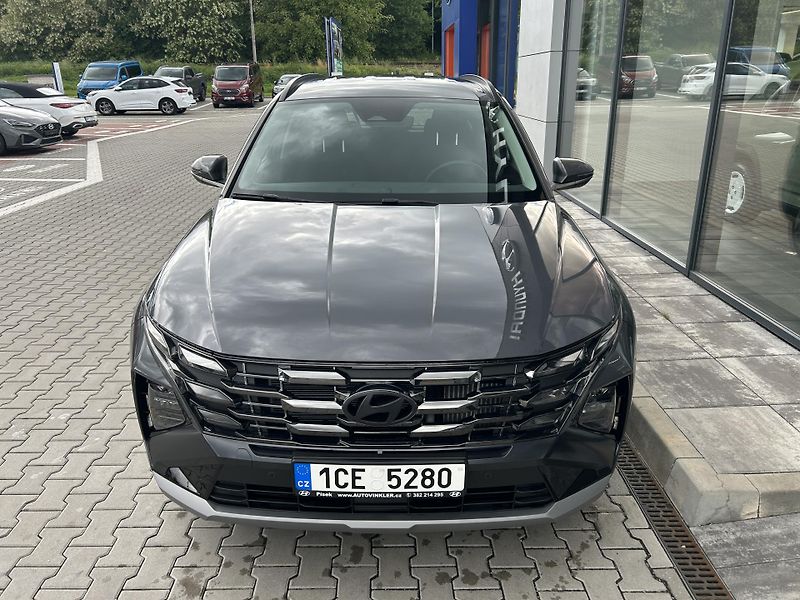 Hyundai Tucson 25 1,6 TGDI 2WD DCT STYLE 18 - fotka 2 z 29