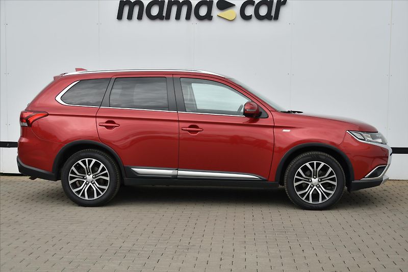 Mitsubishi Outlander 2.2 DI-D 4WD A/T 7-MÍST ČR - fotka 8 z 33
