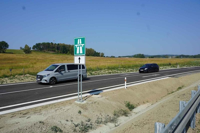 Otevření nového úseku dálnice D3 od Nažidel k Dolnímu Dvořišti.