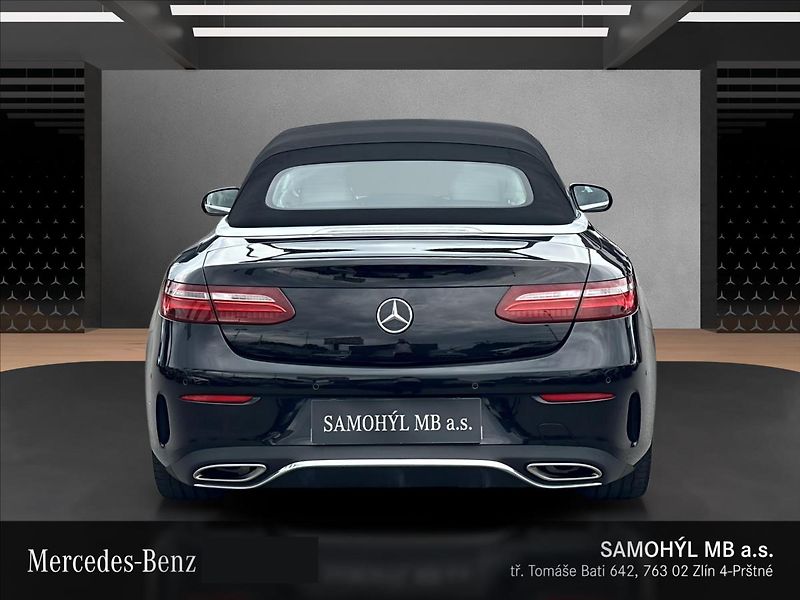 Mercedes-Benz Třídy E E 400 4MATIC kabriolet - fotka 4 z 14