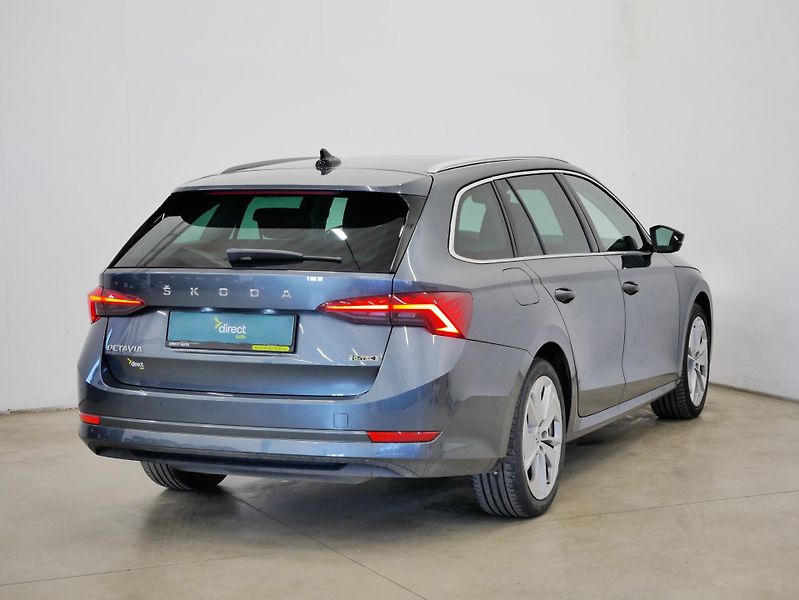 Škoda Octavia - fotka 2 z 29