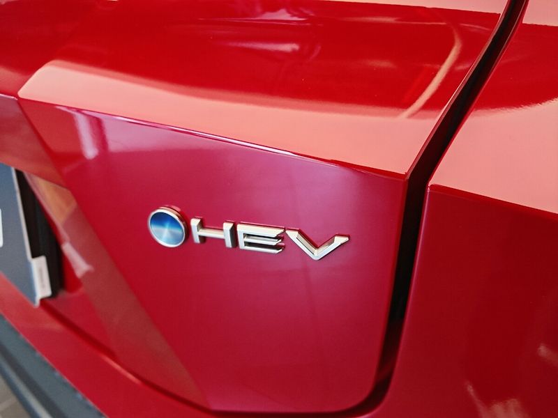 Toyota C-HR 2.0 Hybrid 4x2 Executive - fotka 9 z 46