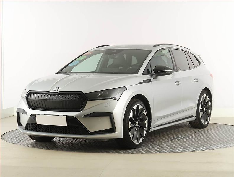 Škoda Enyaq (2021) Sportline iV 60 (62 kWh) - fotka 2 z 27