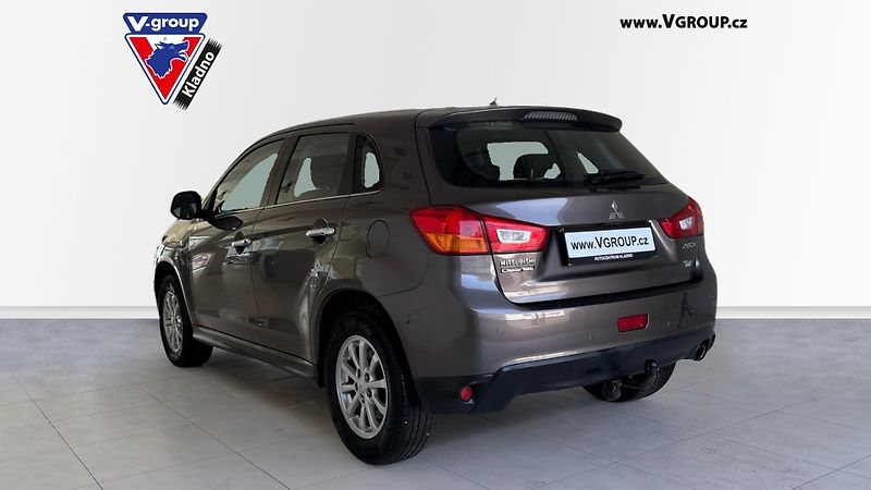 Mitsubishi ASX (2015) 1.6 MIVEC 2. MAJITEL TAŽNÉ ČR - fotka 3 z 22