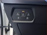 Seat Leon (2022) 2.0 TDI, Automat, Navi - náhled 26