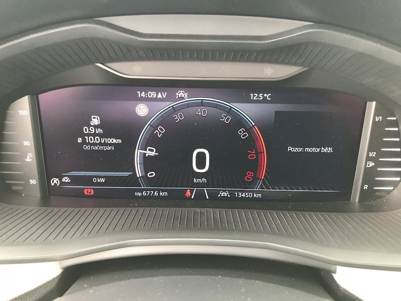Škoda Kamiq (2024) 1.0 TSi - 85 kW, TOP SELECTION - fotka 12 z 20