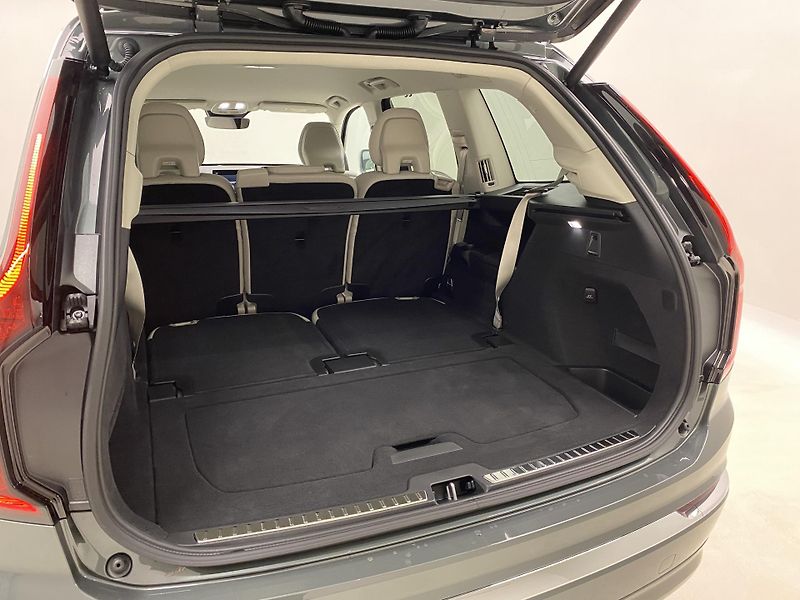 Volvo XC90 (2026) T8 AWD Plug-in BRIGHT PLUS 7m - fotka 5 z 70