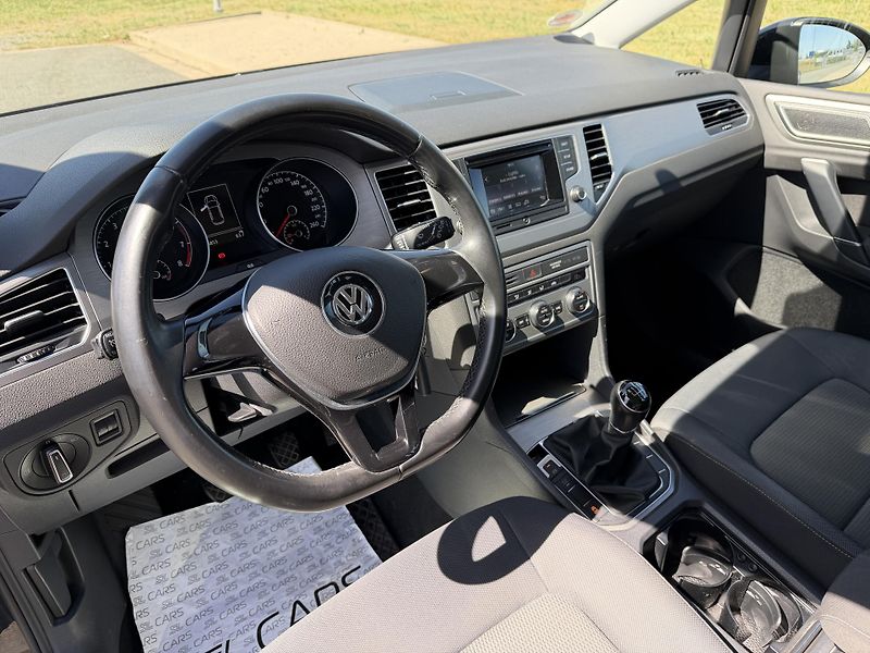 Volkswagen Golf Sportsvan 1.2 TSI DIGIKLIMA SERVISKA - fotka 11 z 32