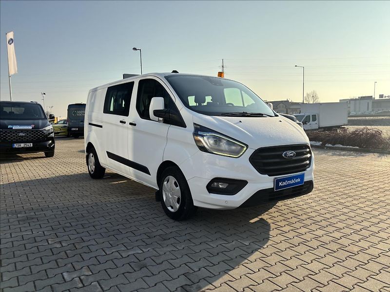 Ford Transit Custom 2,0 EcoBlue KombiVan L2 DPH - fotka 7 z 34