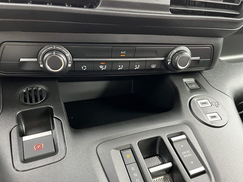 Toyota ProAce City Verso 1.5D 130k Business ODBĚR IHNED - fotka 22 z 31