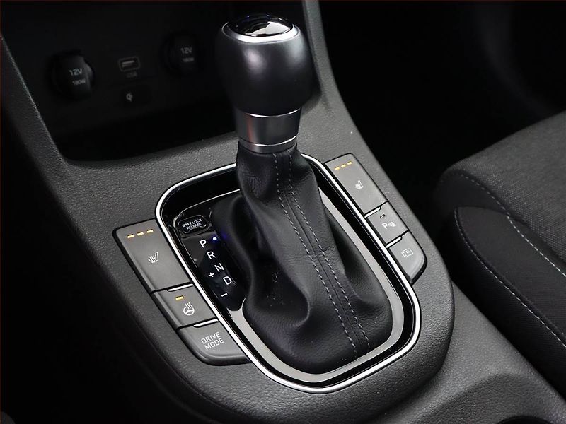 Hyundai i30 (2022) 1.5 T-GDI MHEV, Automat - fotka 11 z 18