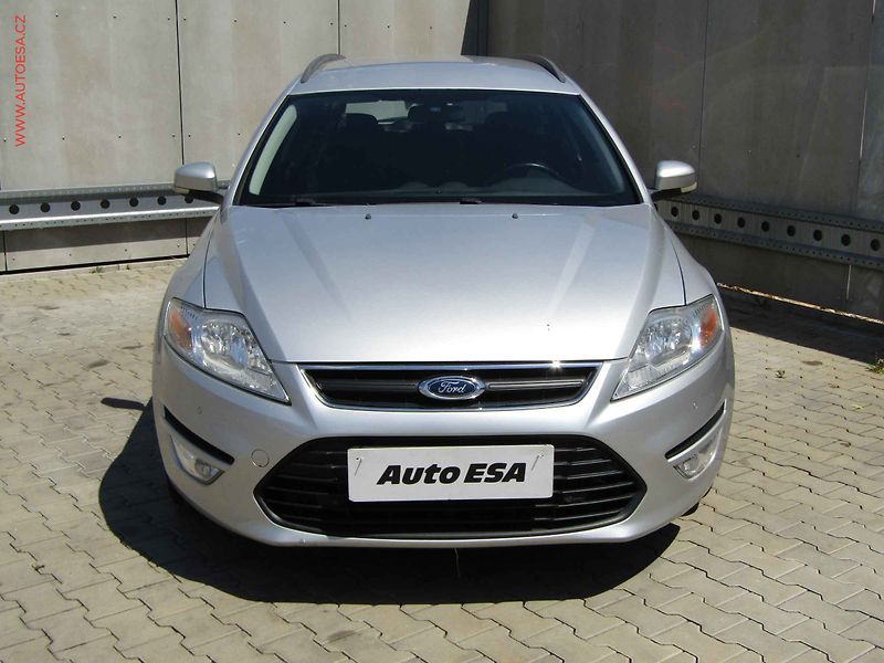 Ford Mondeo (2012) 2.0TDCi, AC, TZ, park.asist - fotka 2 z 21