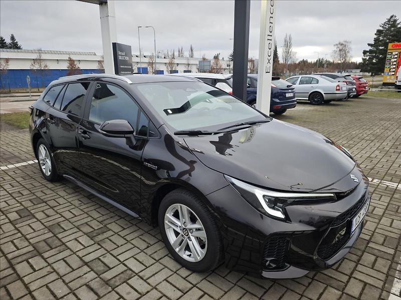 Suzuki Swace 1,8 Hybrid CVT  Elegance - fotka 8 z 20