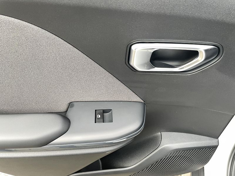 Kia K4 (2026) 1,6T-GDi  EXCLUSIVE 7DCT - fotka 18 z 22