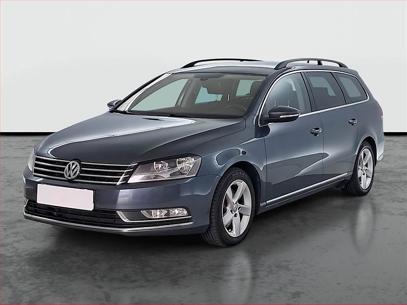 Volkswagen Passat (2011) 2.0 TDI, Serv.kniha, Tempomat - fotka 2 z 17