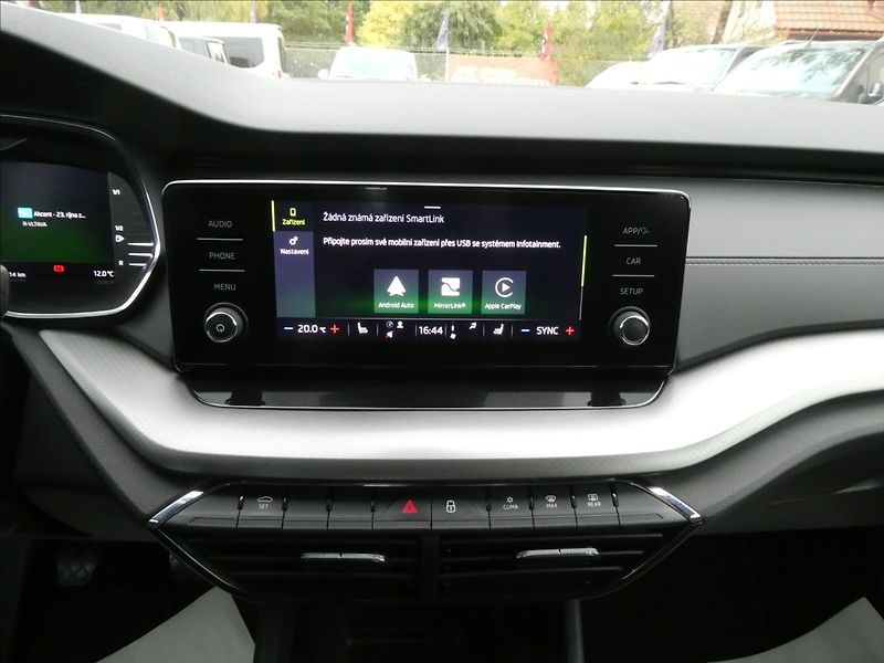 Škoda Octavia 2,0 TDi 110kW serviska,ČR,DPH - fotka 31 z 46