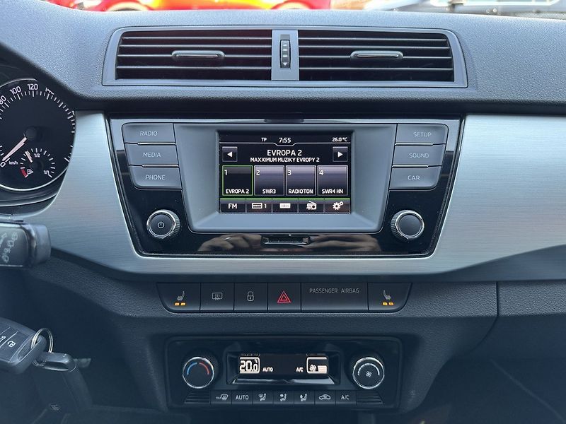 Škoda Fabia (2016) 1.2TSi Scout Digi Klima - fotka 9 z 44