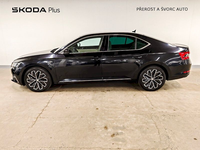 Škoda Superb (2022) 2.0 TDI 147 kW DSG 4x4 L&K - fotka 3 z 31
