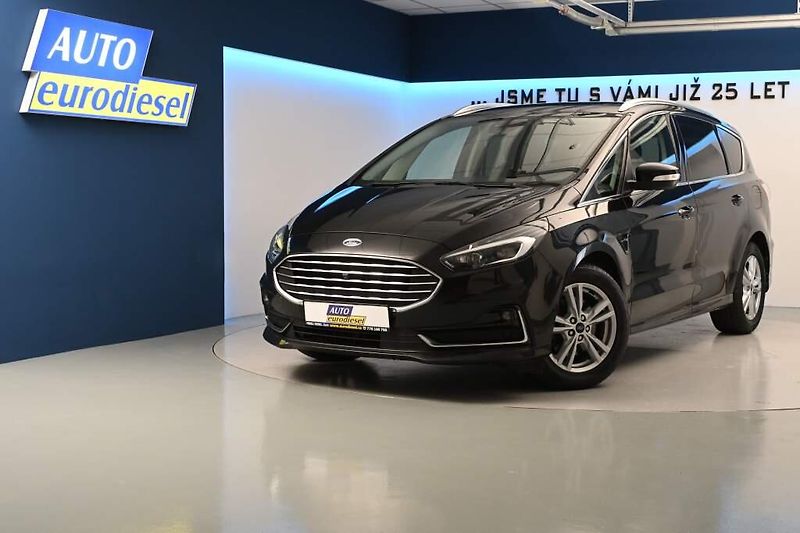 Ford S-MAX (2022) 2.0 LED ACC SONY Tažné TITANIU - fotka 2 z 30