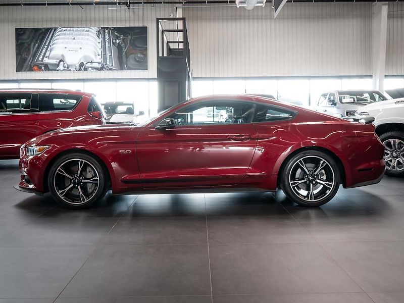 Ford Mustang (2016) 5.0 V8 GT California Special - fotka 2 z 30