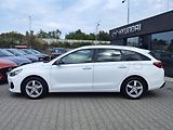 Hyundai i30 1.4 T-GDI/103kW Trikolor Kom - náhled 8