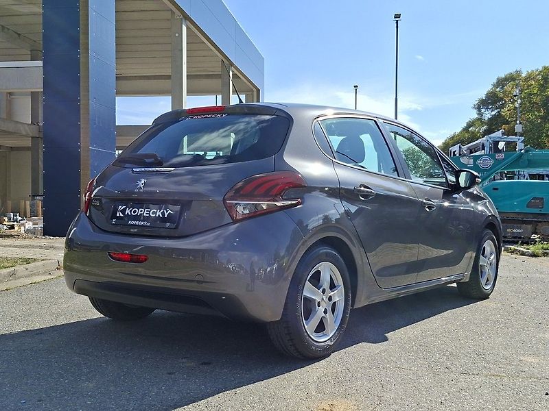 Peugeot 208 ACTIVE 1.2 PT 82k M5 - fotka 3 z 22