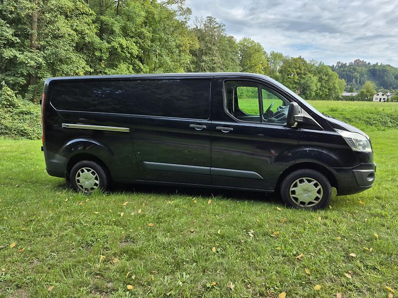 Ford Transit Custom (2015) 2.2Tdci Long Tažné Klima - fotka 2 z 24