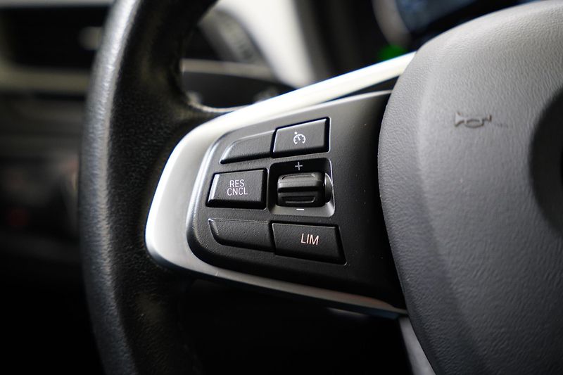 BMW X1 - fotka 15 z 26