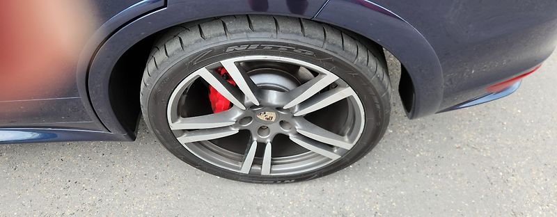 Porsche Cayenne (2012) 4.8 GTS 309KW PANORAMA - fotka 41 z 55