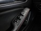 Mercedes-Benz GLA (2017) AMG line 220 d, Automat - náhled 17