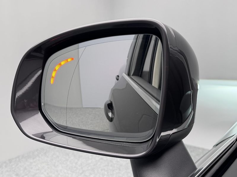 Volvo XC90 (2026) B5 AWD AUT BRIGHT ULTRA 7 míst - fotka 24 z 28
