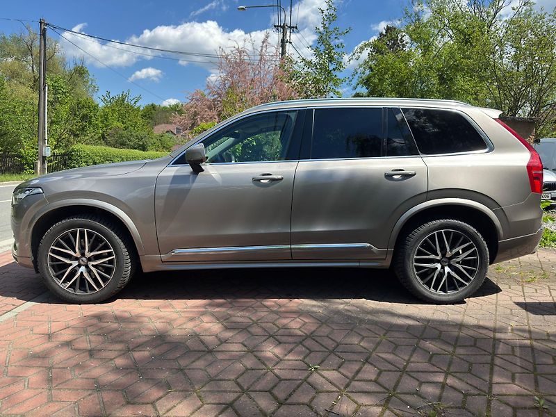 Volvo XC90 (2021) B5 AWD 1.MAJITEL ČR  CRYSTAL - fotka 26 z 27
